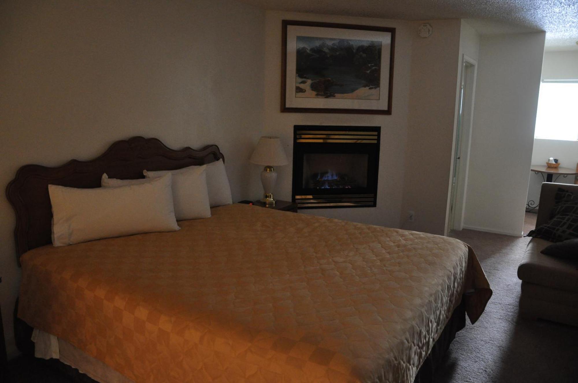 Cedar Inn & Suites South Lake Tahoe Exterior foto