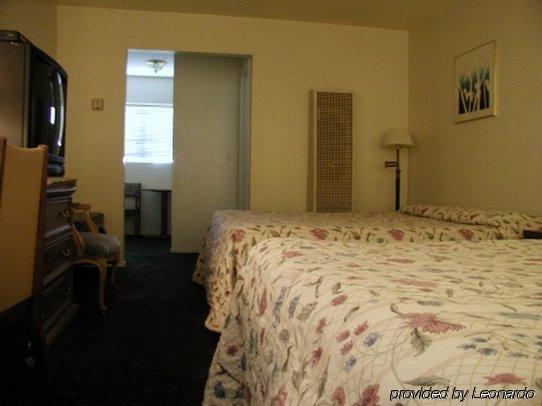 Cedar Inn & Suites South Lake Tahoe Zimmer foto
